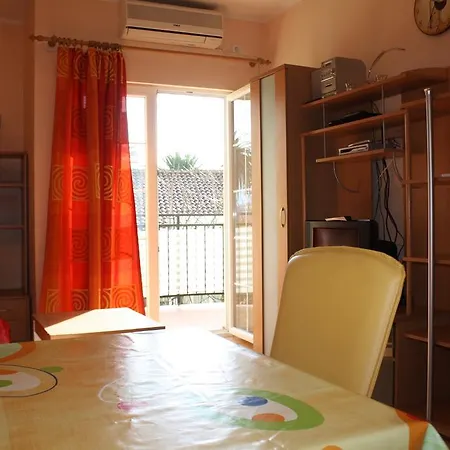Gama Igalo Apartament *