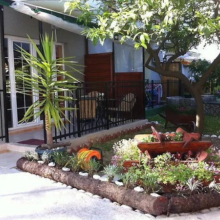 Gama Igalo Apartament *